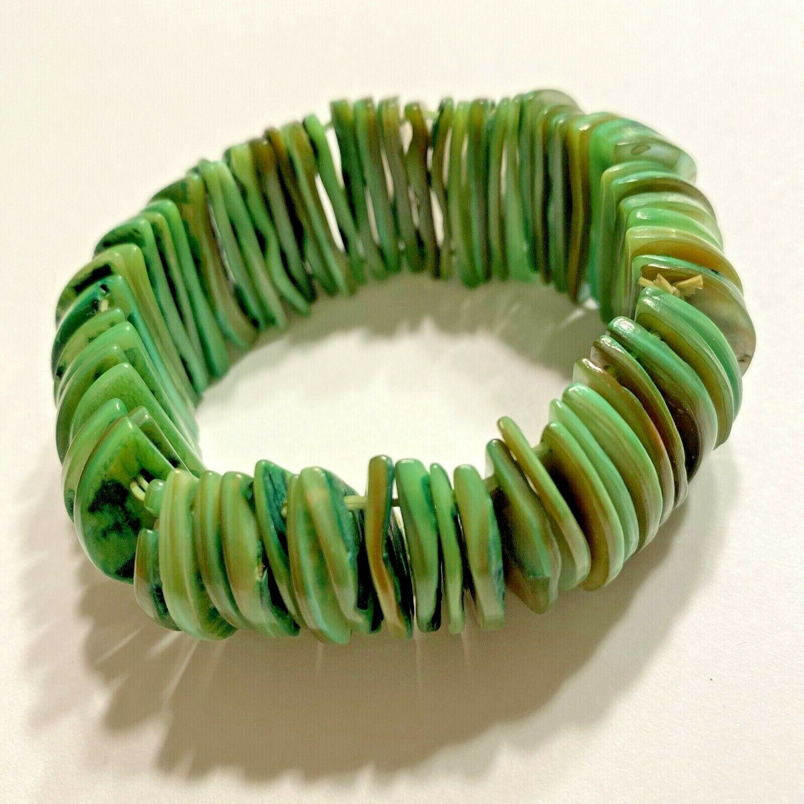 Stretch Bracelet Green Polished Shell Disks Chunky 1980's Retro Boho Festival